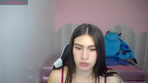 Anny online show from October 2025 12:12:02 PM