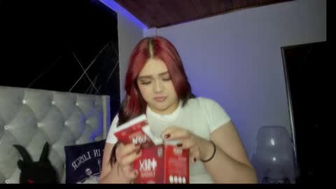 im_bunny__ online show from September 2025 11:23:01 AM