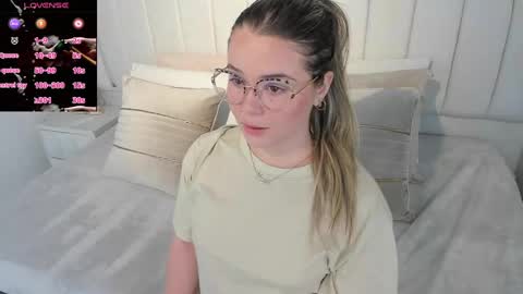 DAHLIA online show from January 2025 08:54:01 PM