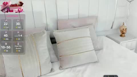 DAHLIA online show from February 2025 09:09:01 PM