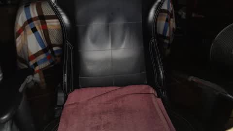 im_dave21 online show from November 2025 02:45:01 AM