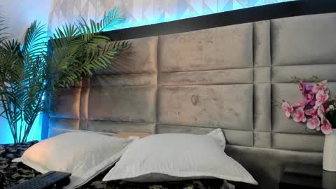  Im Gaia online show from January 2025 07:17:02 PM