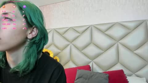  Im Gaia online show from November 2025 12:05:02 PM