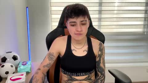 Laia online show from January 2025 10:09:01 PM