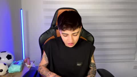 Laia online show from January 2025 01:10:01 AM