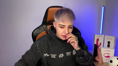 Laia online show from January 2025 11:54:01 PM