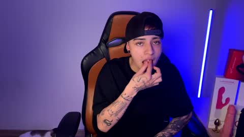 Laia online show from February 2025 05:56:02 AM