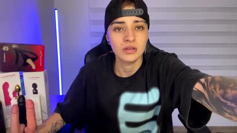 Laia online show from March 2025 02:52:01 AM