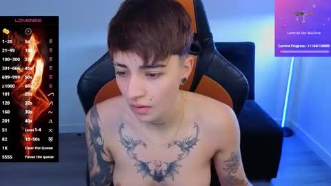 Laia online show from September 2025 07:35:02 PM