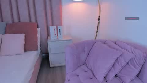 Lilyy  online show from February 2026 01:11:02 PM