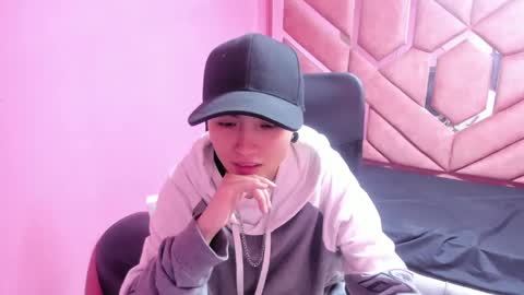 Snapshot of im_mathias chatting on January 2025 03:23:01 AM mathias online show from January 2025 03:23:01 AM