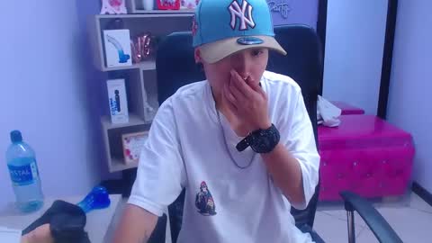 Snapshot of im_mathias chatting on February 2025 04:22:01 AM mathias online show from February 2025 04:22:01 AM