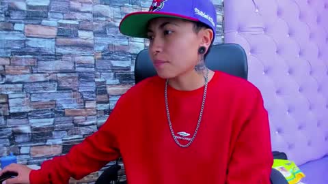 Snapshot of im_mathias chatting on February 2025 08:59:02 AM mathias online show from February 2025 08:59:02 AM