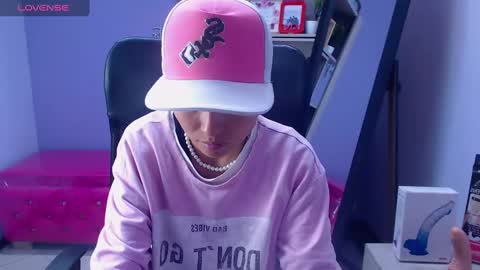 Snapshot of im_mathias chatting on March 2025 02:25:02 AM mathias online show from March 2025 02:25:02 AM