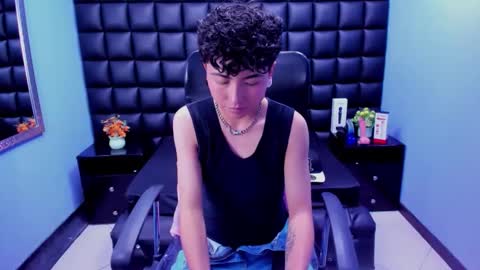 Snapshot of im_mathias chatting on September 2025 09:14:01 PM mathias online show from September 2025 09:14:01 PM