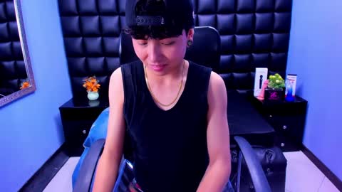 Snapshot of im_mathias chatting on September 2025 08:30:01 PM mathias online show from September 2025 08:30:01 PM