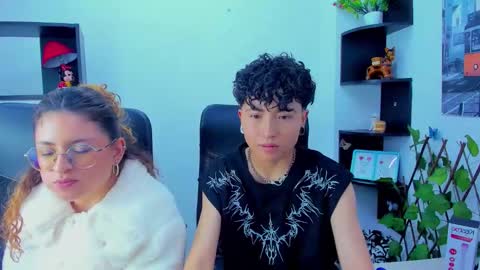 Snapshot of im_mathias chatting on October 2025 12:35:02 AM mathias online show from October 2025 12:35:02 AM