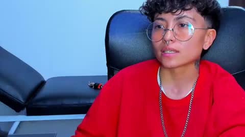 Snapshot of im_mathias chatting on February 2026 08:13:01 AM mathias online show from February 2026 08:13:01 AM