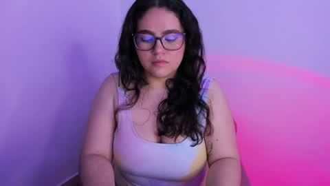 Snapshot of im_meii chatting on October 2025 10:32:02 PM mei mei uwu online show from October 2025 10:32:02 PM