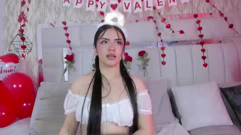 im_miadoll online show from February 2026 08:38:01 PM