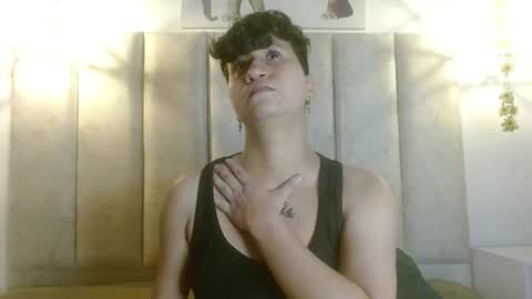 milan online show from September 2025 02:46:01 AM