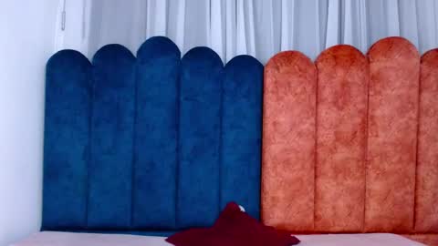 milan online show from September 2025 03:10:02 AM