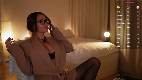 Snapshot of im_milla chatting on December 2024 04:54:01 PM Milla online show from December 2024 04:54:01 PM