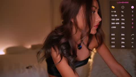 Snapshot of im_milla chatting on January 2025 11:20:01 AM Milla online show from January 2025 11:20:01 AM