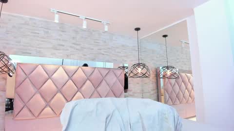 im mou  online show from January 2025 06:50:01 PM