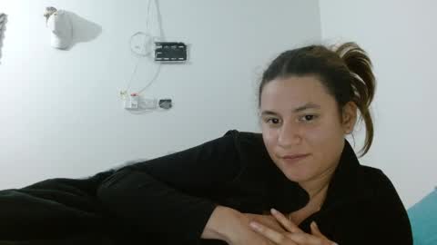Snapshot of im_roux chatting on May 2026 12:07:01 AM im_roux online show from May 2026 12:07:01 AM
