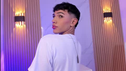 im_sebaslopez online show from January 2025 01:55:02 PM