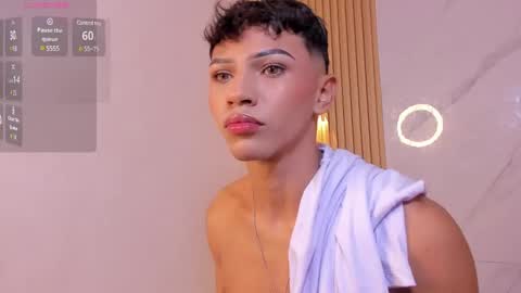 im_sebaslopez online show from February 2025 10:24:01 PM