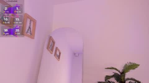 im tiffany  online show from February 2026 04:39:01 AM