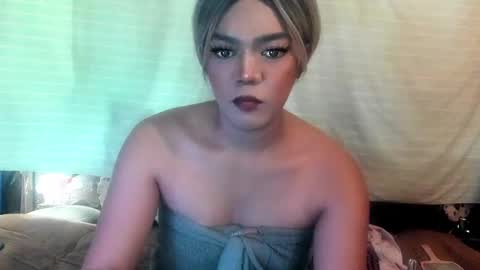 ella may online show from January 2025 04:09:01 AM