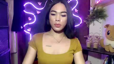 Hii love online show from November 2025 02:57:02 AM