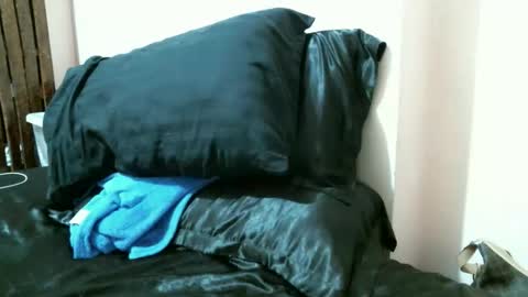 im_your_secret online show from November 2025 10:25:02 AM