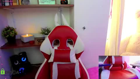 Lisa Hyga online show from October 2025 05:22:02 PM