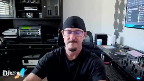 Snapshot of imdjazra chatting on June 2026 09:52:01 PM DJ Azra online show from June 2026 09:52:01 PM