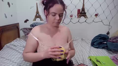 Stefana online show from February 2025 09:15:01 PM