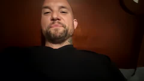 Snapshot of imhim444 chatting on February 2026 04:06:02 AM imhim444 online show from February 2026 04:06:02 AM