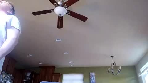 Iminyourroom online show from March 2025 04:00:02 PM