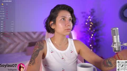 imjess_ online show from October 2025 02:22:02 AM