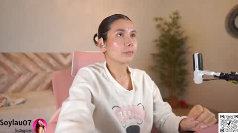 Snapshot of imjess_ chatting on February 2026 02:02:02 PM imjess_ online show from February 2026 02:02:02 PM