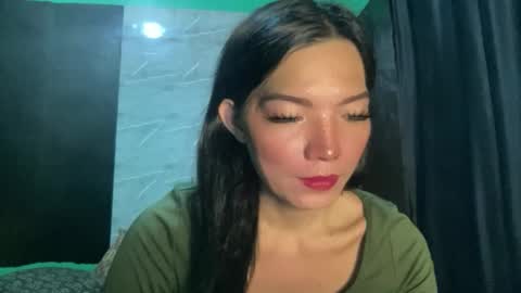 Snapshot of imjustasluttyintownxxx chatting on May 2026 07:13:02 AM Mika online show from May 2026 07:13:02 AM