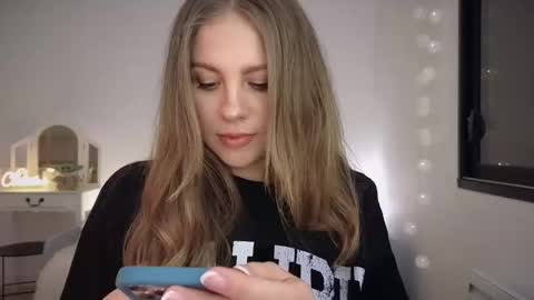 ImKeira online show from March 2025 07:59:02 PM