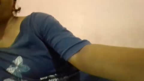 Snapshot of imlovelyrose chatting on December 2024 08:57:02 AM ROSE online show from December 2024 08:57:02 AM