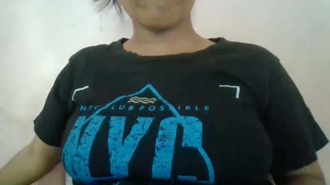 Snapshot of imlovelyrose chatting on January 2025 09:16:02 AM ROSE online show from January 2025 09:16:02 AM