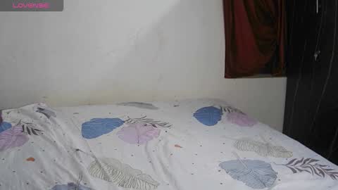 Snapshot of imlovelyrose chatting on January 2026 01:39:01 PM ROSE online show from January 2026 01:39:01 PM