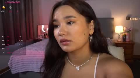 Imma  online show from February 2025 03:25:02 AM