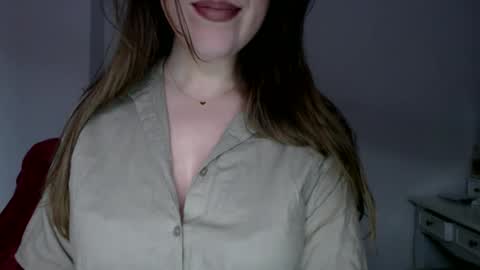 Snapshot of immouss chatting on December 2025 10:40:02 PM Pola online show from December 2025 10:40:02 PM